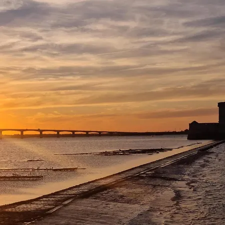 Stunning In Georges De Didon * Saint-Georges-de-Didonne